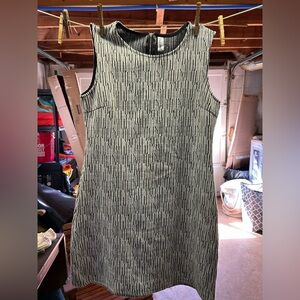 Gray and white knit shift dress